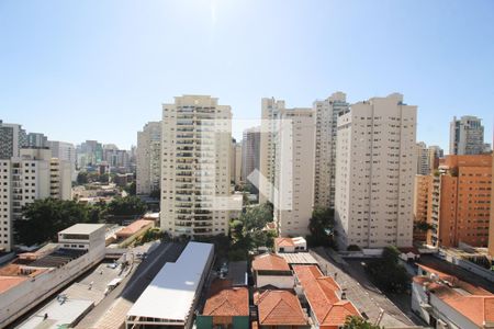 Vista de apartamento à venda com 3 quartos, 160m² em Vila Uberabinha, São Paulo