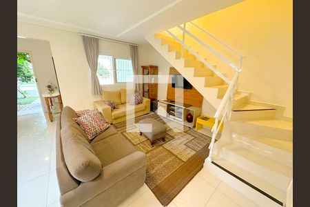 Casa para alugar com 3 quartos, 129m² em Cachoeira do Bom Jesus, Florianópolis