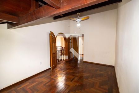 Casa à venda com 297m², 3 quartos e 4 vagas Casa à venda com 297m², 3 quartos e 4 vagasSuíte 2