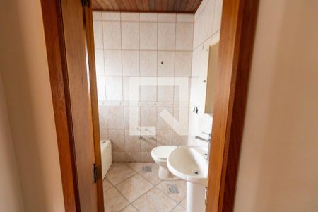 Casa à venda com 297m², 3 quartos e 4 vagas Casa à venda com 297m², 3 quartos e 4 vagasBanheiro da Suíte 2