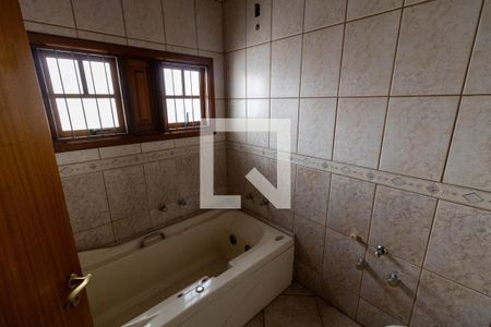 Casa à venda com 297m², 3 quartos e 4 vagas Casa à venda com 297m², 3 quartos e 4 vagasBanheiro da Suíte 2