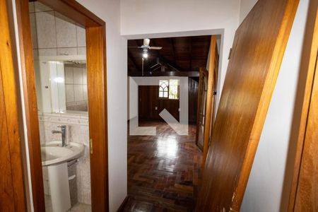 Casa à venda com 297m², 3 quartos e 4 vagas Casa à venda com 297m², 3 quartos e 4 vagasSuíte 2
