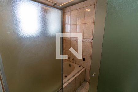Casa à venda com 297m², 3 quartos e 4 vagas Casa à venda com 297m², 3 quartos e 4 vagasBanheiro