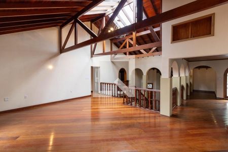 Casa à venda com 297m², 3 quartos e 4 vagas Casa à venda com 297m², 3 quartos e 4 vagasSala 2