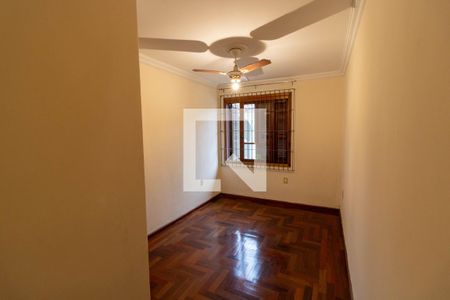 Casa à venda com 297m², 3 quartos e 4 vagas Casa à venda com 297m², 3 quartos e 4 vagasQuarto
