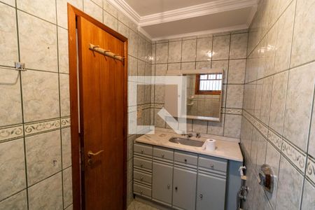 Casa à venda com 297m², 3 quartos e 4 vagas Casa à venda com 297m², 3 quartos e 4 vagasBanheiro da Suíte 1