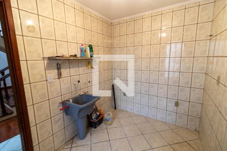 Casa à venda com 297m², 3 quartos e 4 vagas Casa à venda com 297m², 3 quartos e 4 vagasÁrea de Serviço