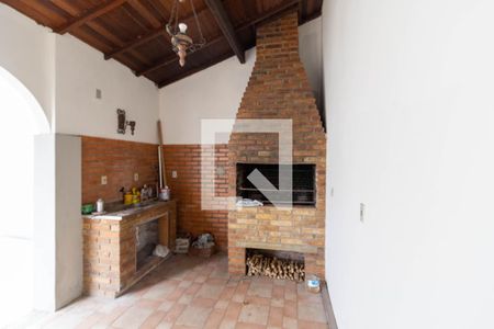 Casa à venda com 297m², 3 quartos e 4 vagas Casa à venda com 297m², 3 quartos e 4 vagasChurrasqueira