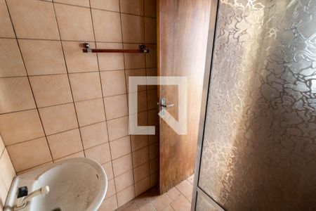 Casa à venda com 297m², 3 quartos e 4 vagas Casa à venda com 297m², 3 quartos e 4 vagasBanheiro de serviço
