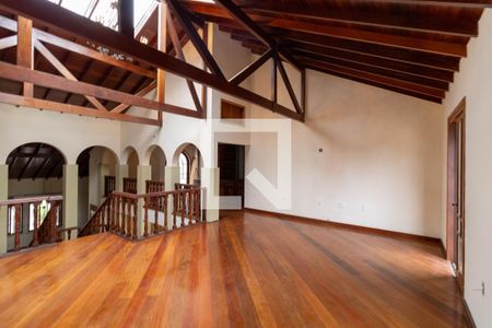 Casa à venda com 297m², 3 quartos e 4 vagas Casa à venda com 297m², 3 quartos e 4 vagasSala 2