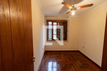 Casa à venda com 297m², 3 quartos e 4 vagas Casa à venda com 297m², 3 quartos e 4 vagasQuarto