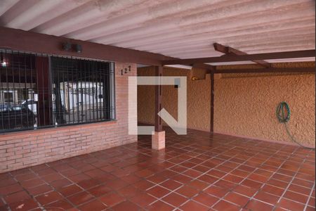Casa à venda com 216m², 3 quartos e 4 vagasÁrea comum