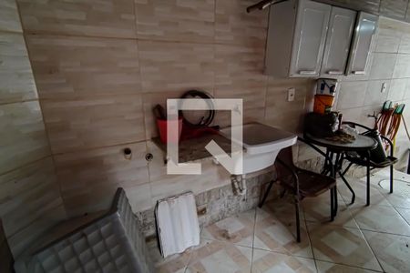 Casa para alugar com 200m², 4 quartos e 3 vagas Casa para alugar com 200m², 4 quartos e 3 vagasÁrea de Serviço