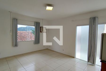 Suíte 1 de casa para alugar com 4 quartos, 200m² em Jacarepaguá, Rio de Janeiro
