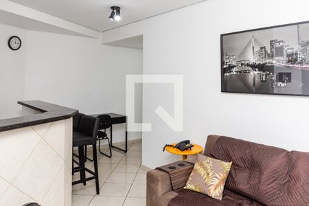 Sala de apartamento para alugar com 1 quarto, 32m² em Indianópolis, São Paulo