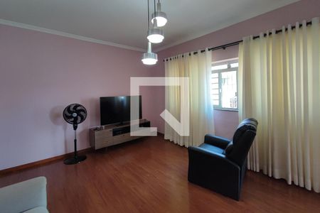 Sala de casa à venda com 4 quartos, 240m² em Jardim do Trevo, Campinas
