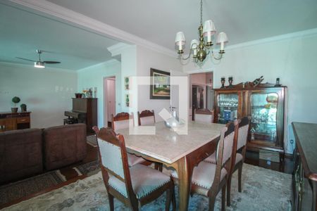 Apartamento para alugar com 213m², 3 quartos e 2 vagasSala de Jantar