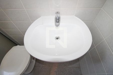 Apartamento para alugar com 213m², 3 quartos e 2 vagasBanheiro de Serviço