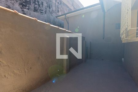 Quintal de casa para alugar com 3 quartos, 110m² em Quarta Parada, São Paulo
