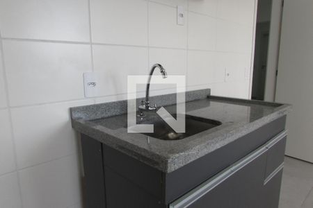 Cozinha de apartamento para alugar com 2 quartos, 34m² em Butantã, São Paulo