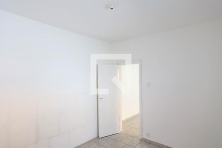 Quarto 1 de casa para alugar com 1 quarto, 70m² em Boa Vista, Belo Horizonte