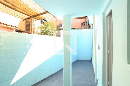 Casa para alugar com 70m², 1 quarto e 1 vagaÁrea de Serviço