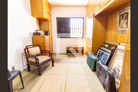 Casa à venda com 385m², 3 quartos e 2 vagasQuarto 1