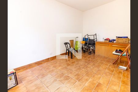 Casa à venda com 385m², 3 quartos e 2 vagasQuarto de Serviço