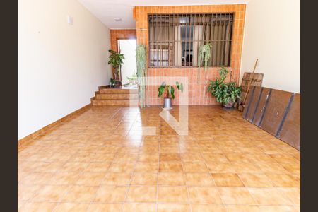 Casa à venda com 385m², 3 quartos e 2 vagasGaragem