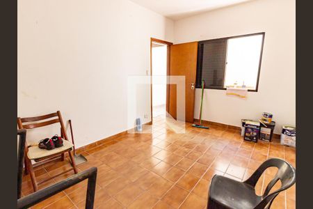 Casa à venda com 385m², 3 quartos e 2 vagasQuarto de Serviço