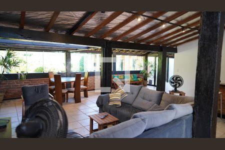 Sala de casa à venda com 3 quartos, 399m² em Anil, Rio de Janeiro