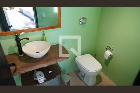 Casa à venda com 399m², 3 quartos e 2 vagasLavabo