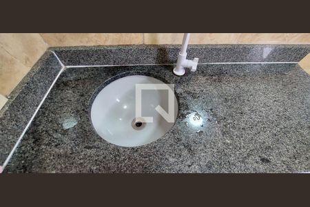 Banheiro Quarto 1 suite de casa à venda com 3 quartos, 166m² em Parque São Vicente, Santo André