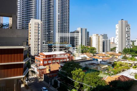 Sala - Vista de apartamento para alugar com 3 quartos, 137m² em Jardim das Acacias, São Paulo