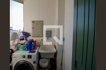 Área de Serviço de apartamento para alugar com 2 quartos, 70m² em Lourdes, Belo Horizonte