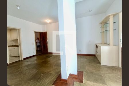 Sala de apartamento à venda com 3 quartos, 98m² em Copacabana, Rio de Janeiro