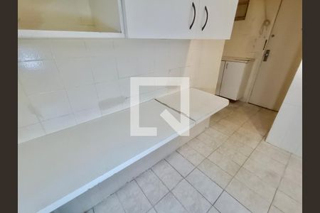 Apartamento à venda com 98m², 3 quartos e sem vaga Apartamento à venda com 98m², 3 quartos e sem vagaCopa / Cozinha