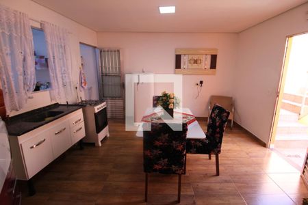 Casa à venda com 440m², 8 quartos e 4 vagasCasa 2 - Sala / Cozinha