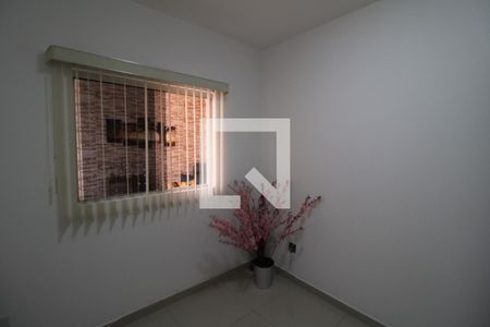 Casa à venda com 440m², 8 quartos e 4 vagasCasa 1 - Quarto 1