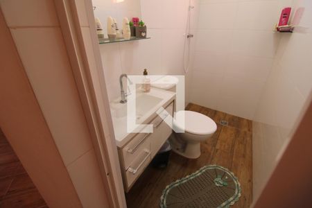 Casa à venda com 440m², 8 quartos e 4 vagasCasa 2 - Banheiro