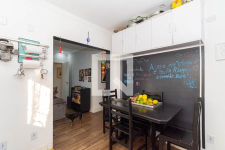 Casa à venda com 100m², 3 quartos e 2 vagasCozinha