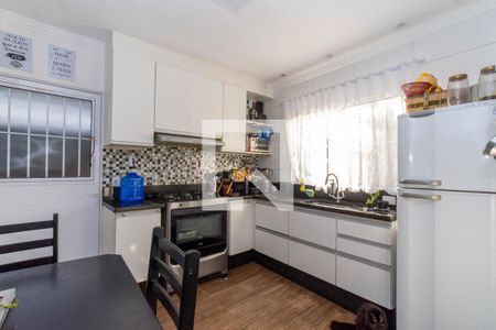 Casa à venda com 100m², 3 quartos e 2 vagasCozinha