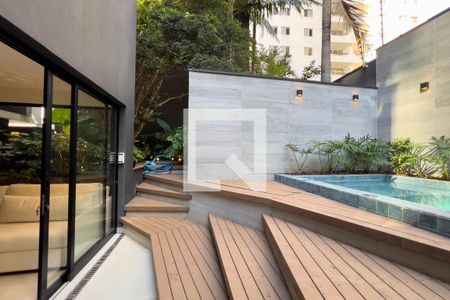 Jardim e piscina de casa de condomínio à venda com 2 quartos, 275m² em Vila Mariana, São Paulo