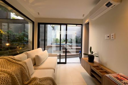 Sala de casa de condomínio à venda com 2 quartos, 275m² em Vila Mariana, São Paulo