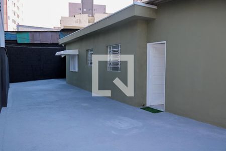 Casa à venda com 325m², 3 quartos e 6 vagasQuintal Externo