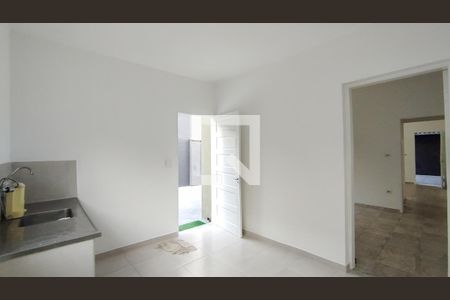 Casa à venda com 325m², 3 quartos e 6 vagasCozinha