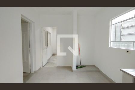 Casa à venda com 325m², 3 quartos e 6 vagasCozinha