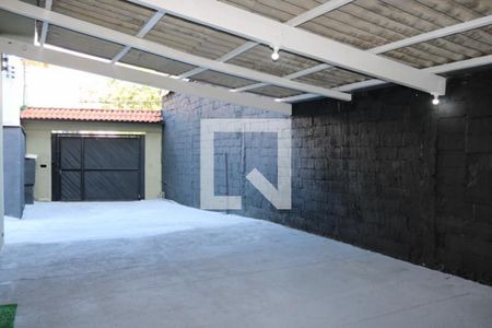 Casa à venda com 325m², 3 quartos e 6 vagasGaragem