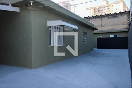 Casa à venda com 325m², 3 quartos e 6 vagasQuintal Externo