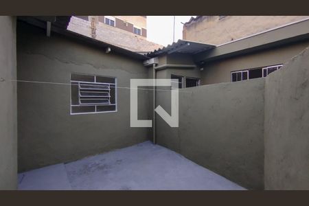 Casa à venda com 325m², 3 quartos e 6 vagasQuintal Interno